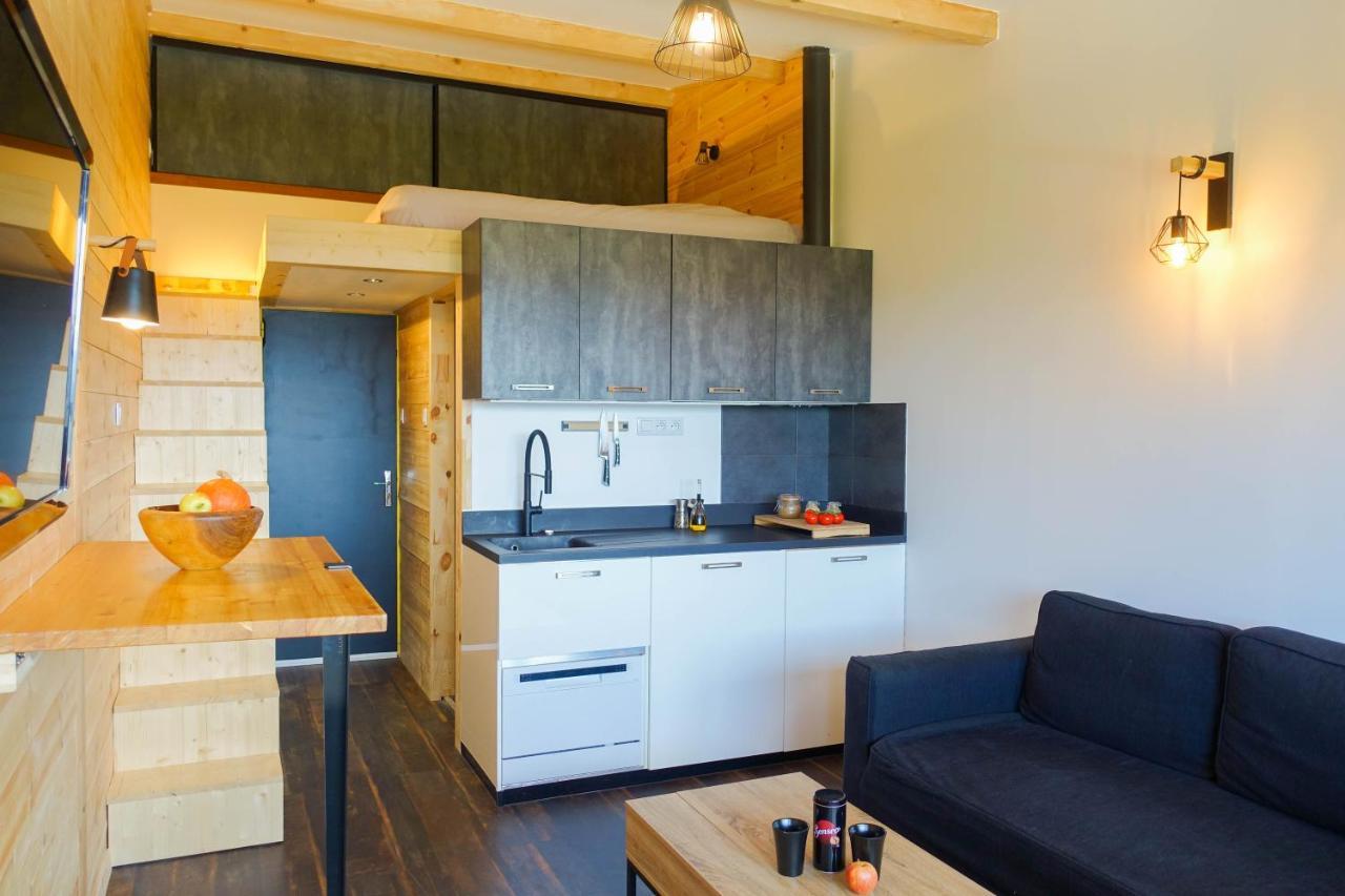 Appartement Studio LUMINEUX vue Lac de SERRE-PONCON ! à Prunières Extérieur photo