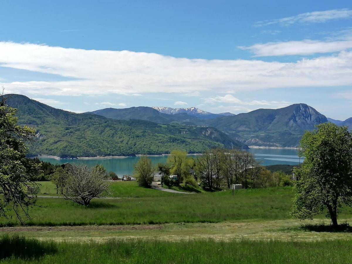 Appartement Studio LUMINEUX vue Lac de SERRE-PONCON ! à Prunières Extérieur photo